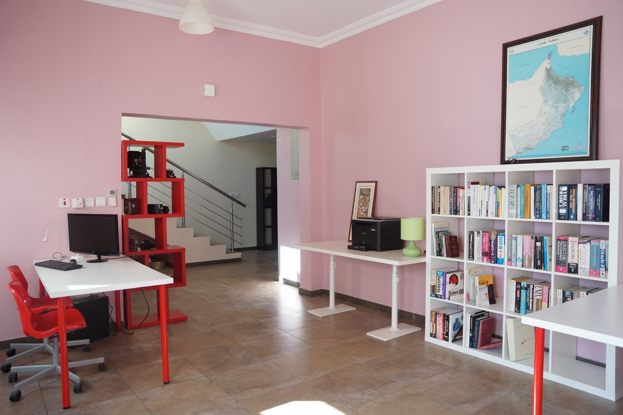 Behlys Boutique Hotel Маскат Екстериор снимка